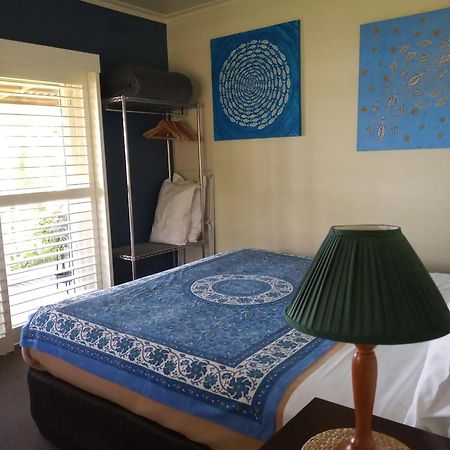 Lakes Entrance Waterfront Cottages With King Beds Dış mekan fotoğraf