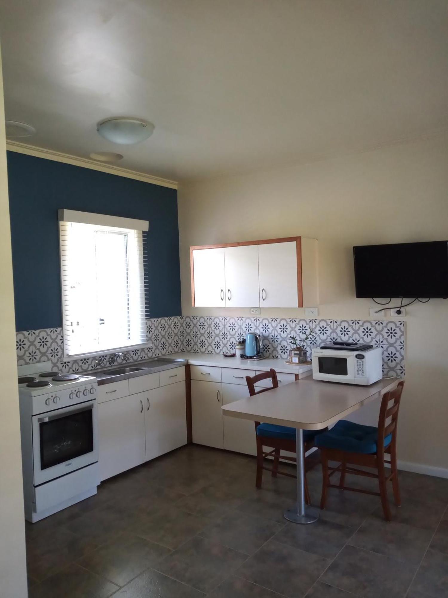 Lakes Entrance Waterfront Cottages With King Beds Dış mekan fotoğraf